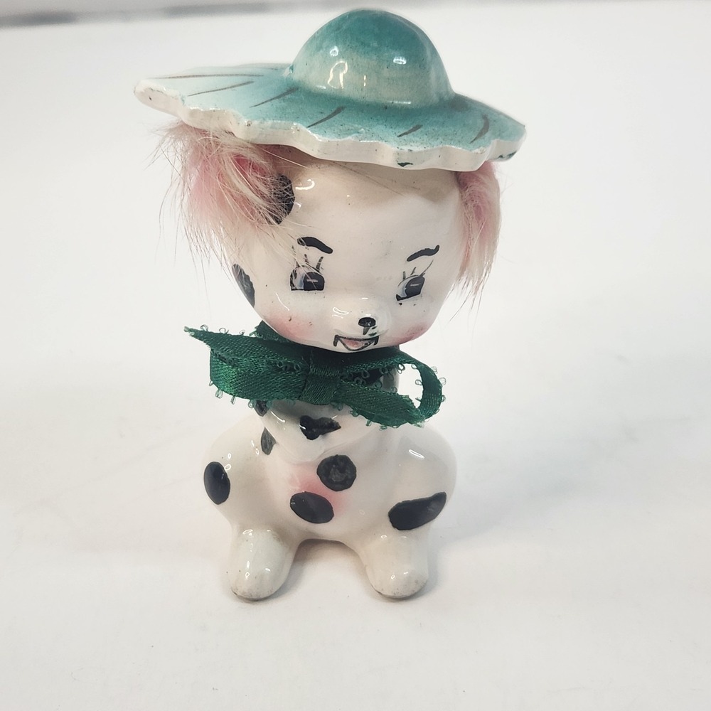Vintage 50s-60s Spotted Dog Ceramic Figurine 4" Tall Kitschy Puppy